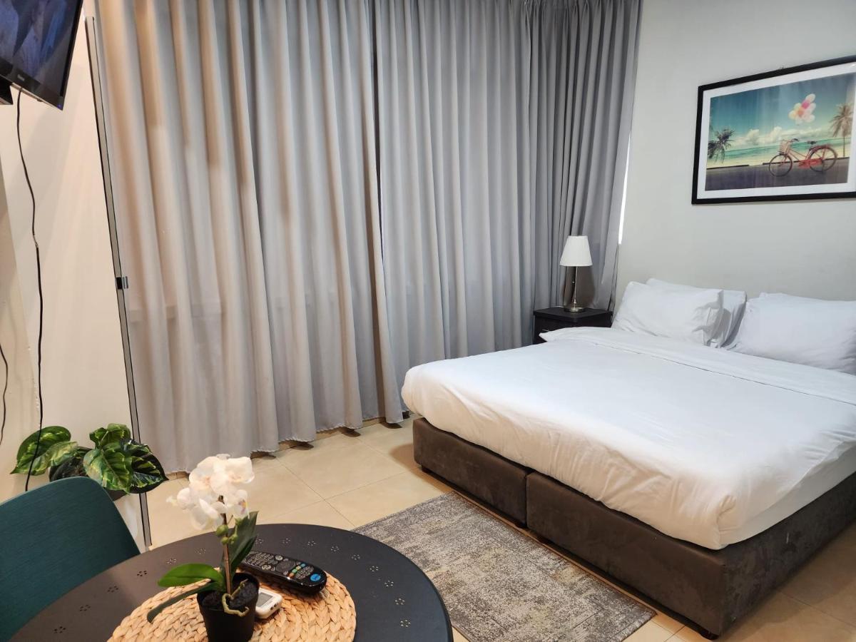 H7 Tlv Hotel Tel Aviv Bagian luar foto