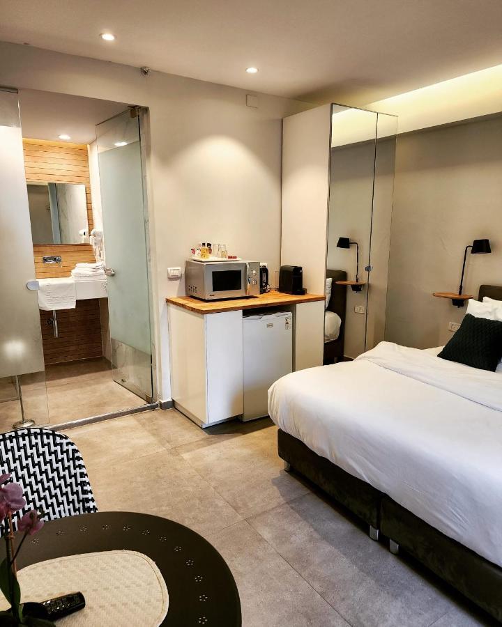H7 Tlv Hotel Tel Aviv Bagian luar foto