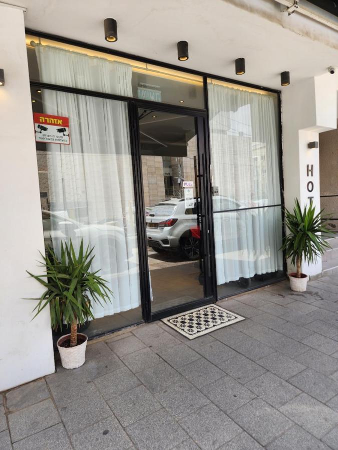 H7 Tlv Hotel Tel Aviv Bagian luar foto